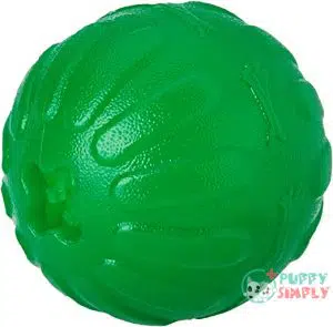 Starmark Treat Dispensing Chew Ball B0009YD8NS